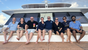 GAS'D hosts and travelers together on a group dive adventure